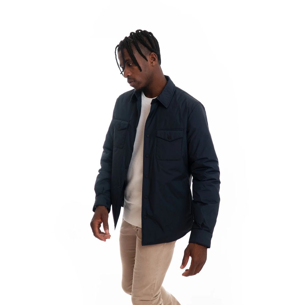 Chic jacket made of technical fabric with button closure