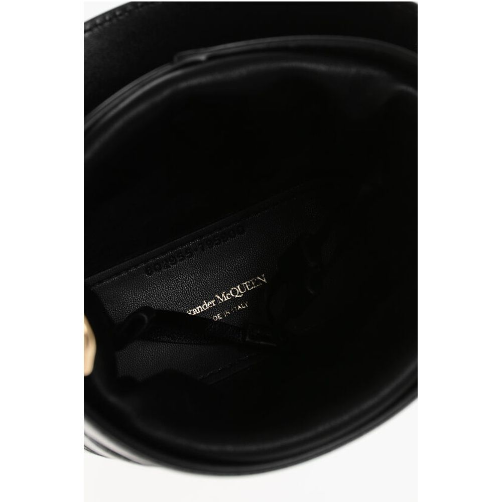 Alexander McQueen Schwarze Umhängetasche aus Kalbsleder