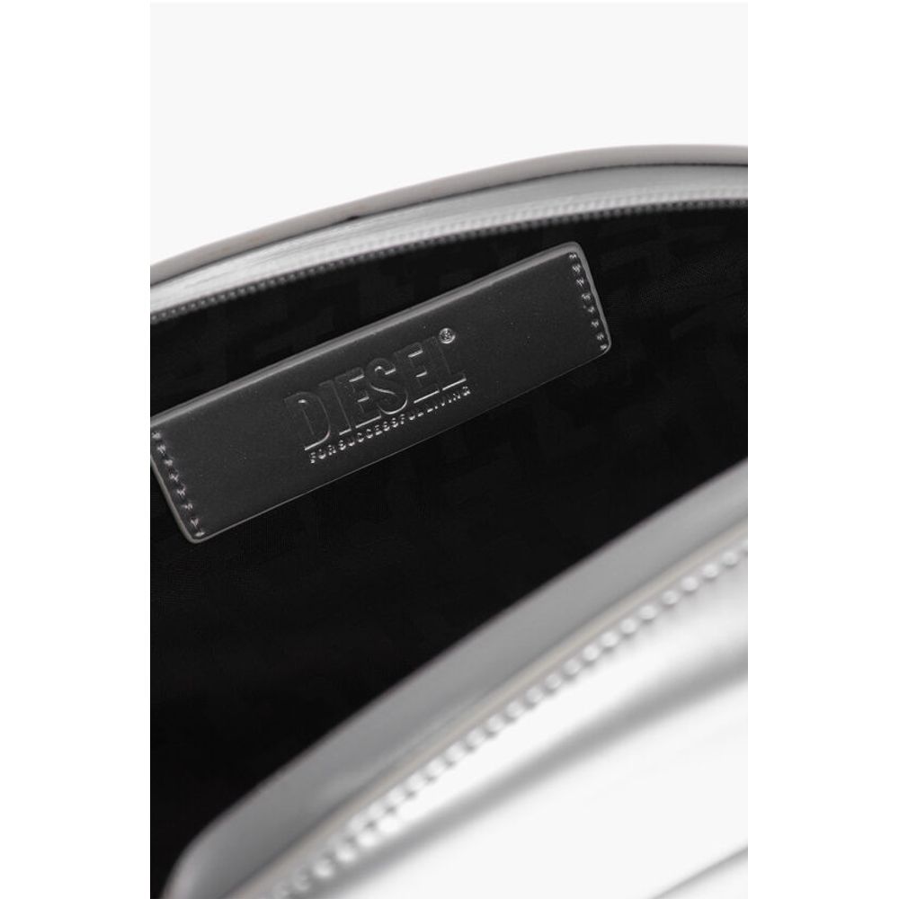 Diesel Silberne Polyethylen-Kupplungstasche